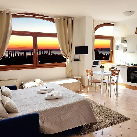 Home Suite Home Cavaion Veronese Exterior foto