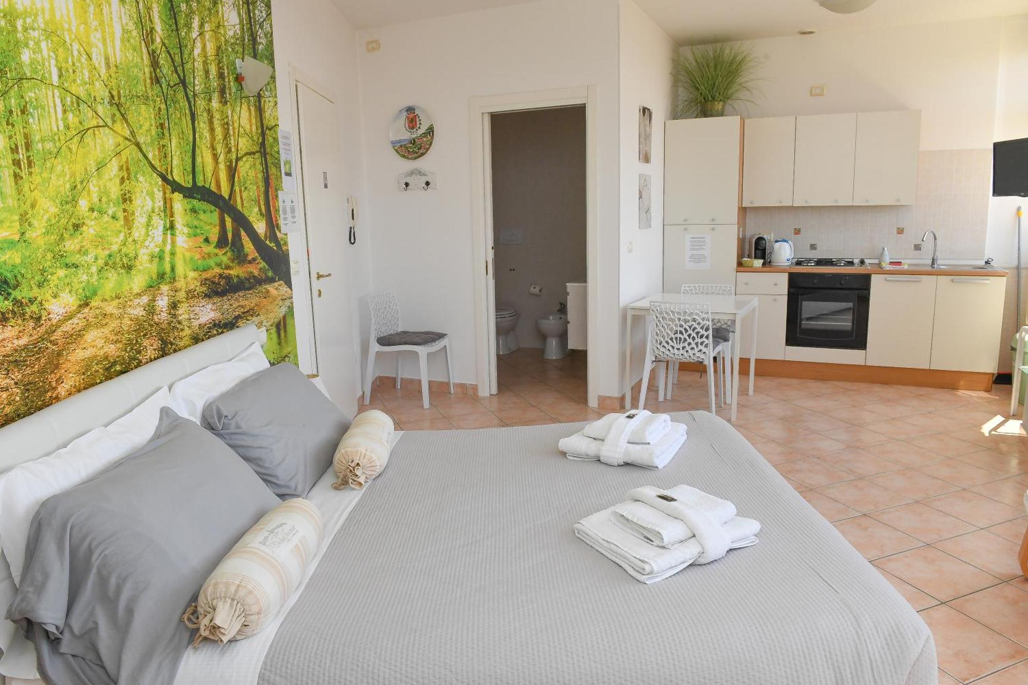 Home Suite Home Cavaion Veronese